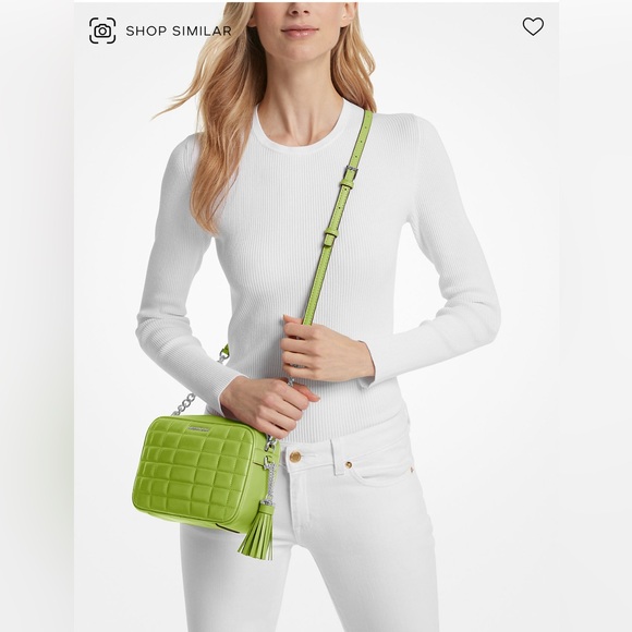 ✨Michael Kors✨ NWT MK Jet Set Medium Quilted Leather Camera Crossbody Bag Pear - Picture 3 of 17